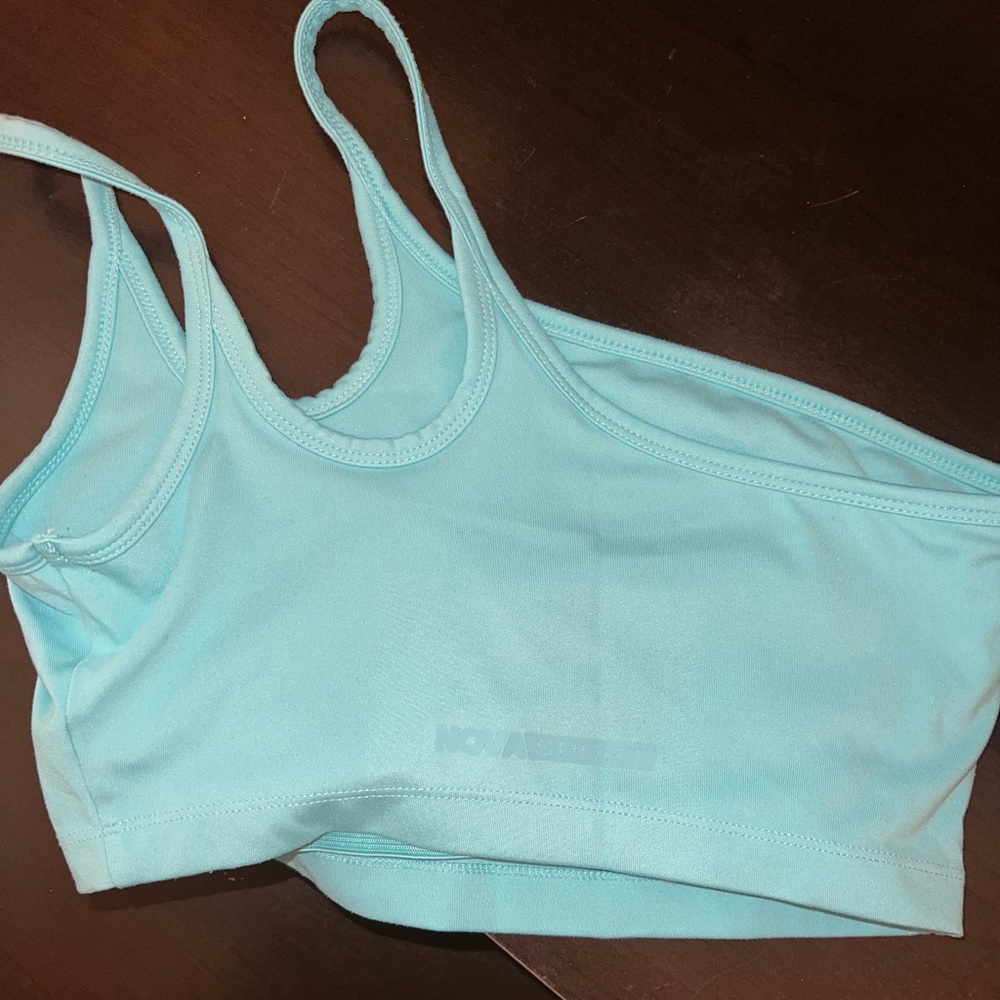 Fashion nova sport bra